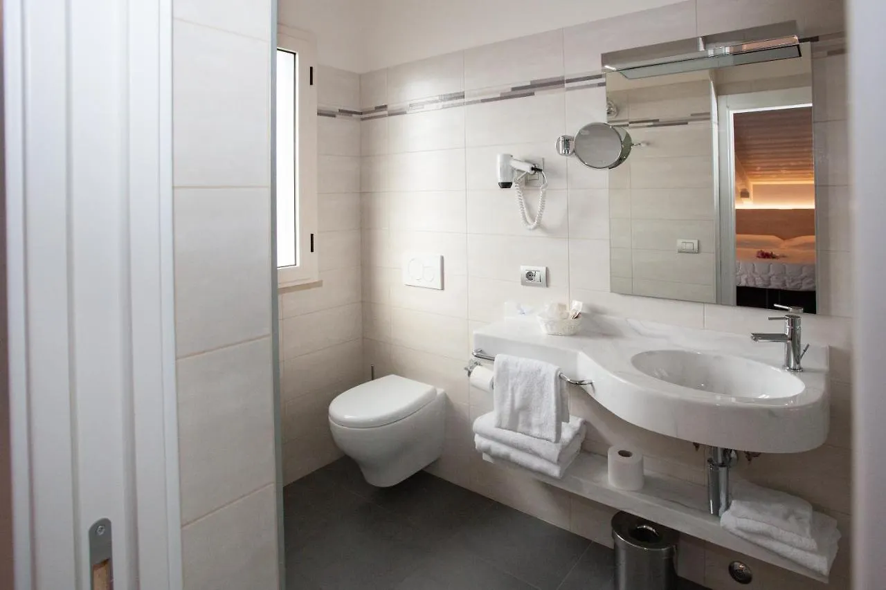 Hotel Giardino Bibbiena 3*,  Italy
